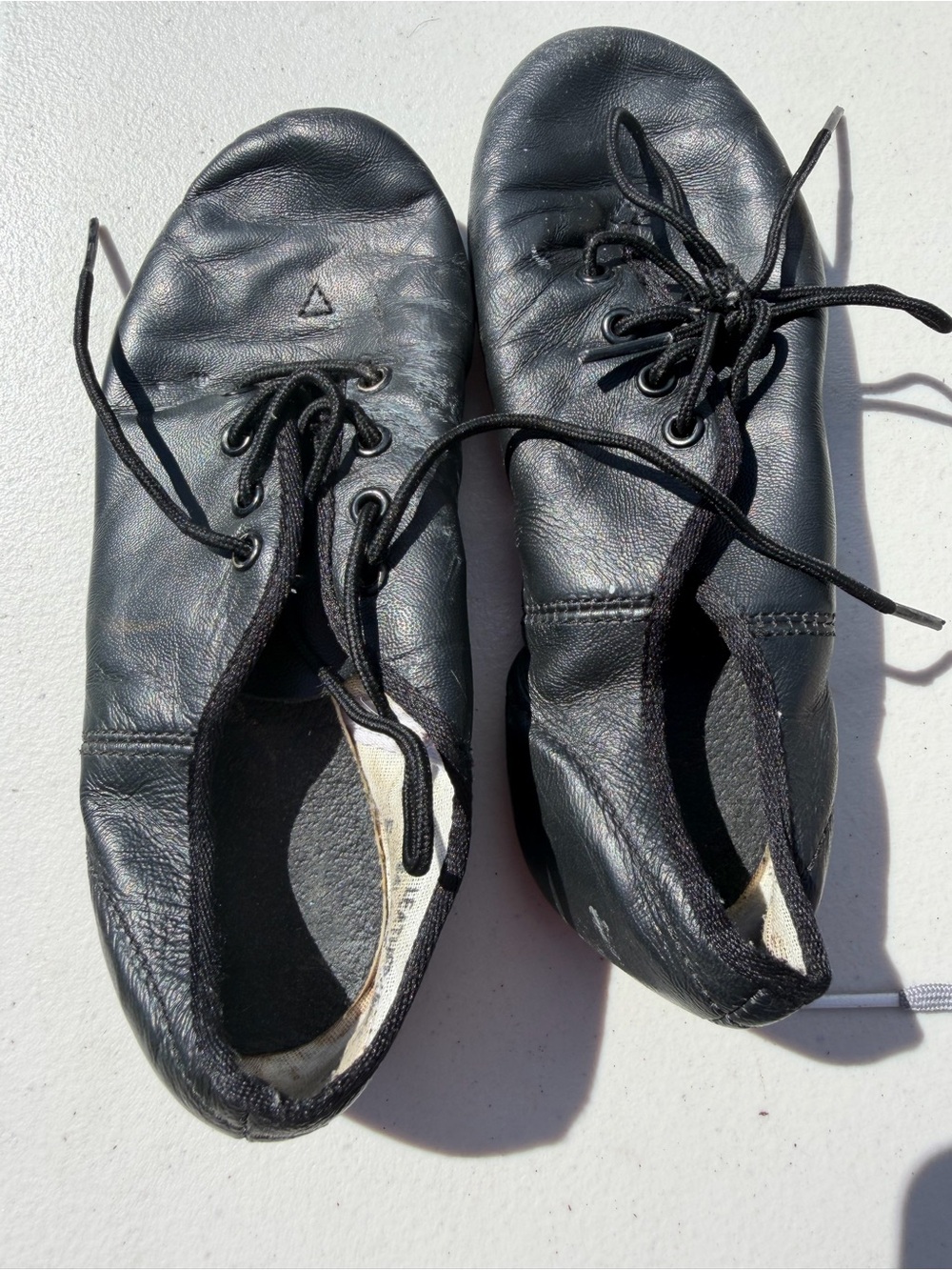Capezio Black Leather Jazz Shoes for Kids